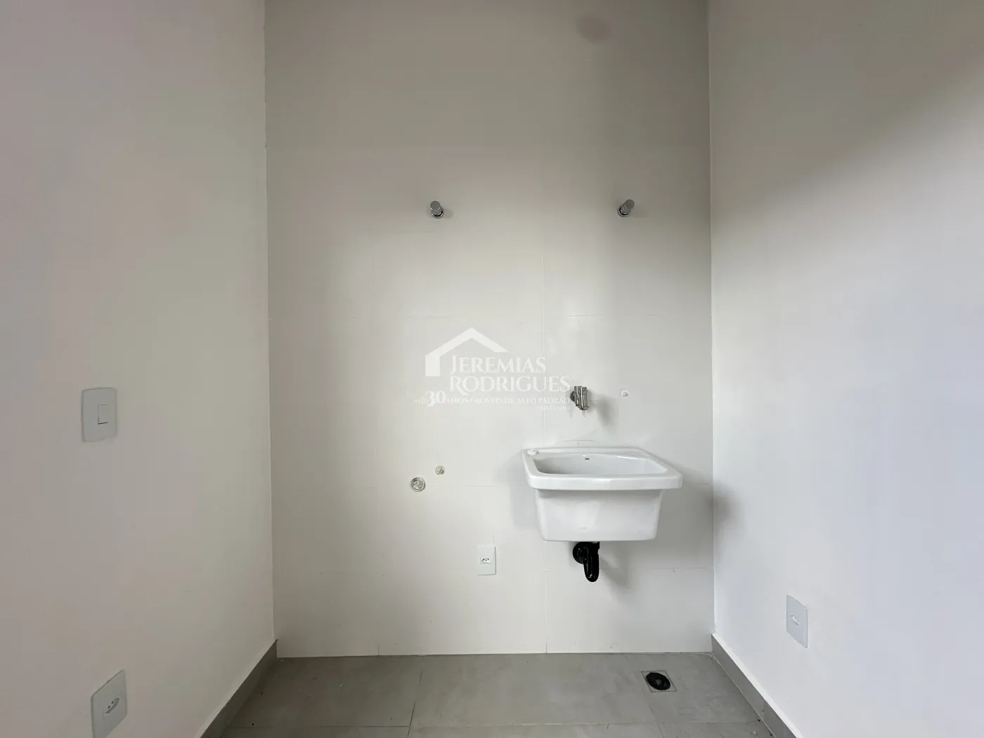 Casa para venda e locação com 3 suítes no Condomínio Cyrela Landscape em Taubaté/SP.