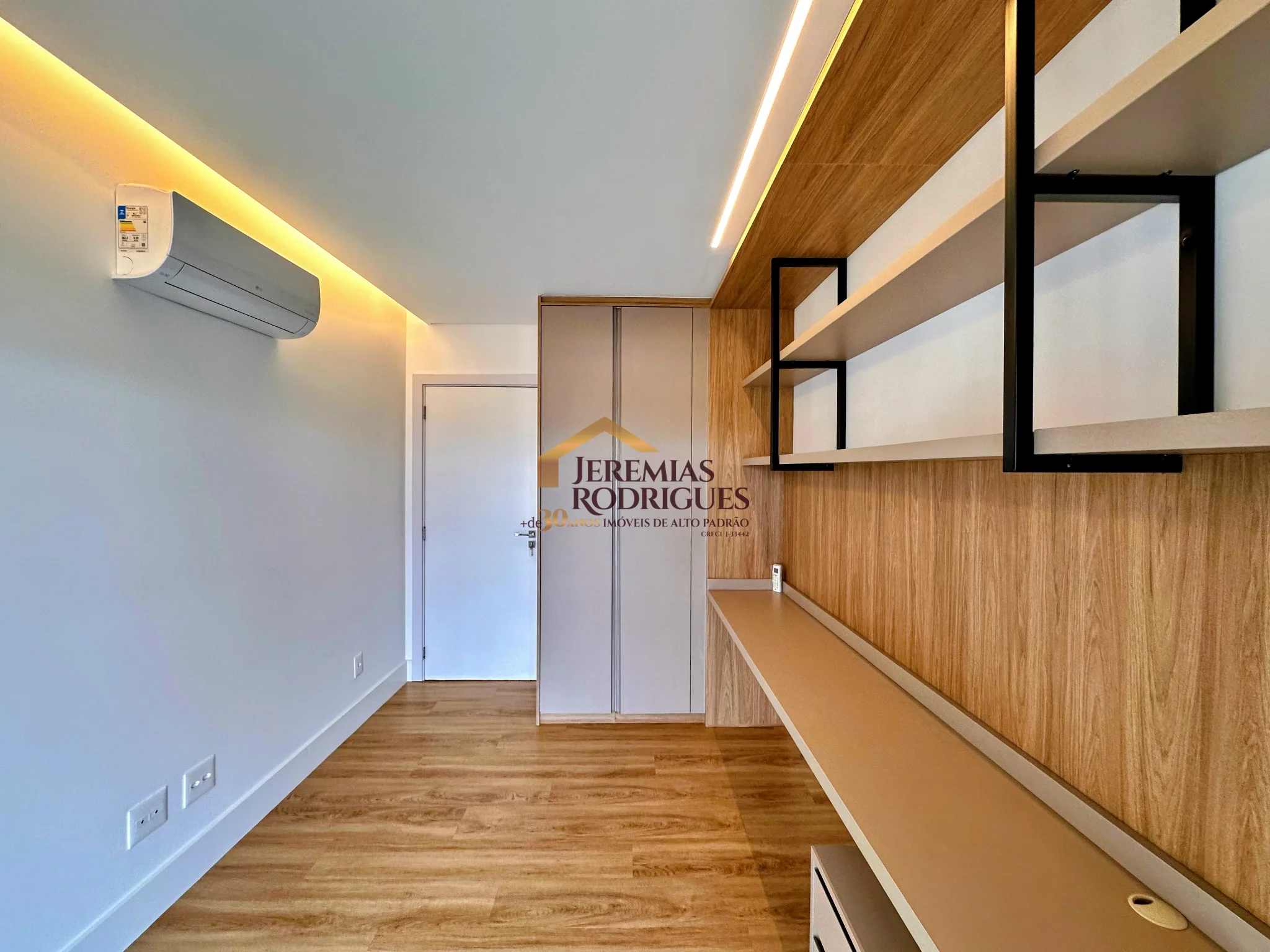 Apartamento à venda no Edifício Europa em Taubaté/SP. - foto 56
