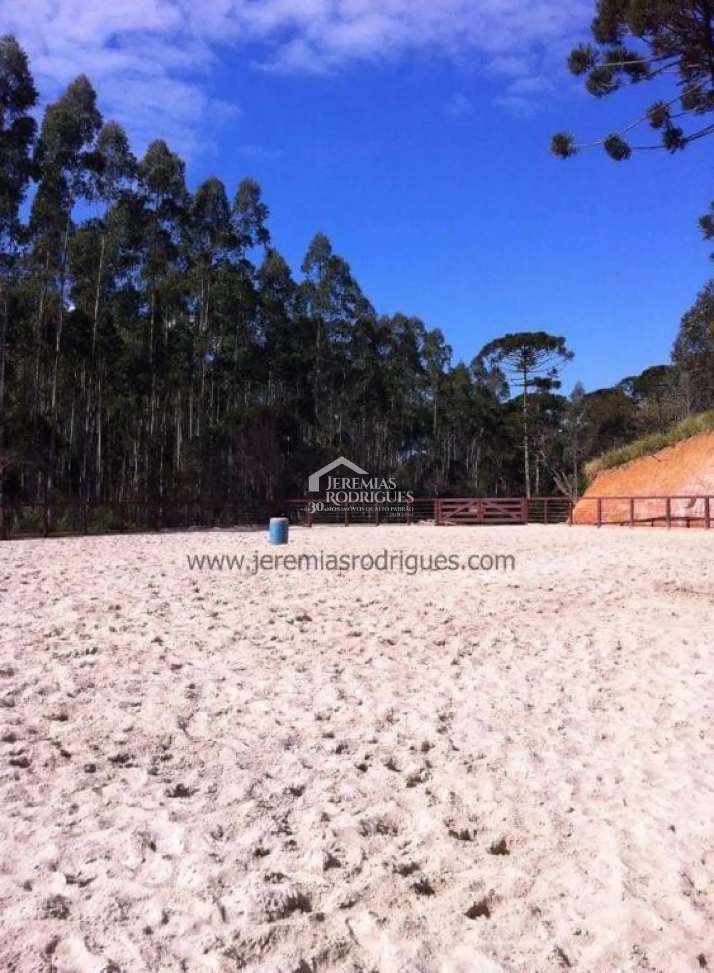 Haras com 86,4 hectares - Sapucaí-Mirim/MG