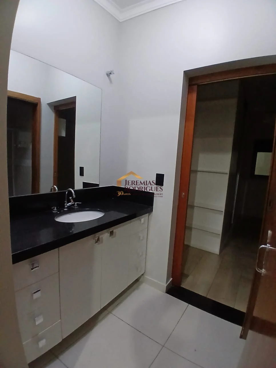 Casa para locação e venda no Condomínio Campos do Conde II em Tremembé/SP. — foto 3