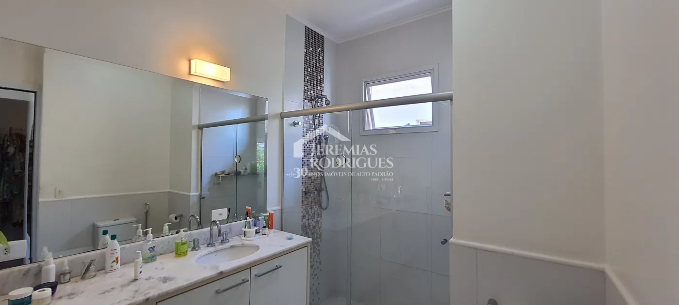 Casa com 3 suítes para venda no Condomínio Campos Do Conde II Versailles em Tremembé/SP