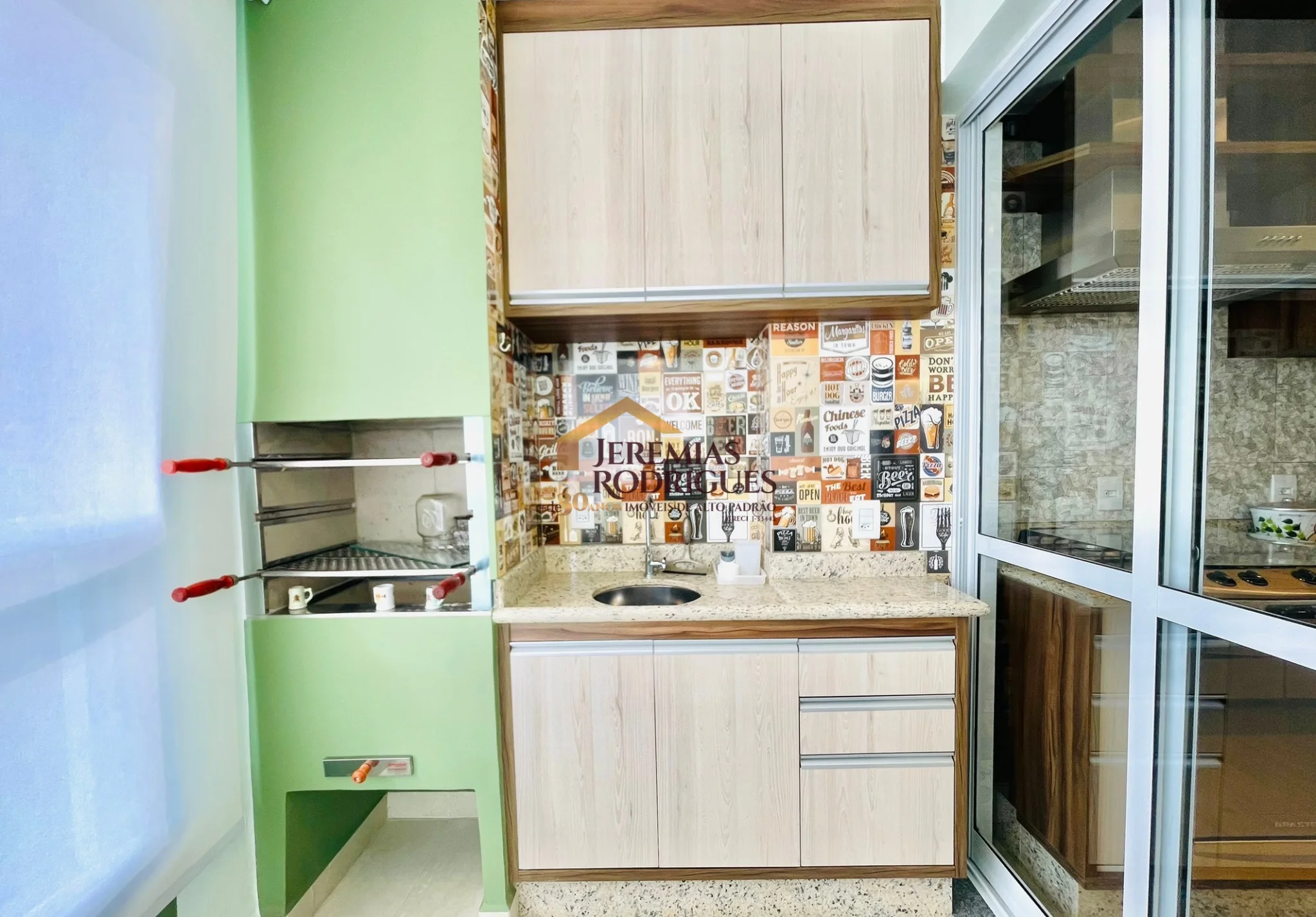 Apartamento para locação e venda Porteira fechada no Edifício Vert Residence em Taubaté/SP.
