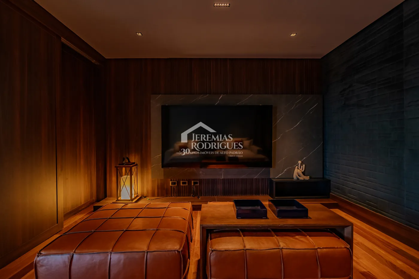 Casa de 2727 m² à venda por R$ 15.000.000,00 - Campos do Jordão/SP