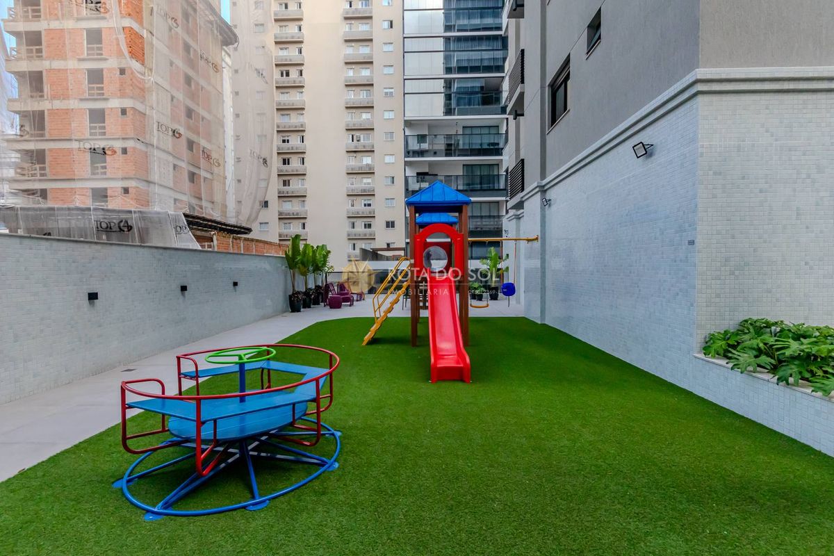 Fiori Del Mare Apartamento 3 Suítes e 2 Vagas em Meia Praia Itapema SC