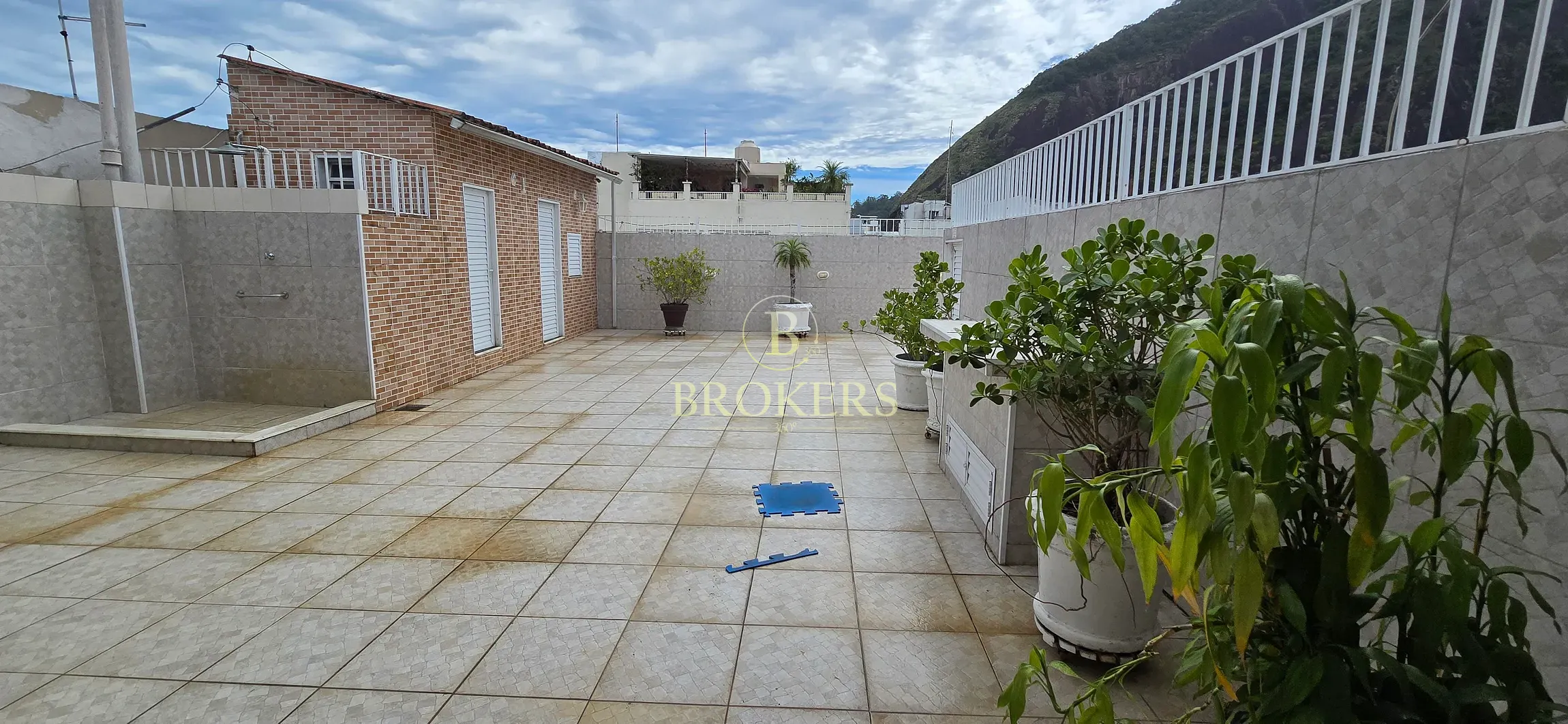 Apartamento espetacular, todo  modernizado à venda na Rua Figueiredo Magalhães, Copacabana, Rio de — foto 47