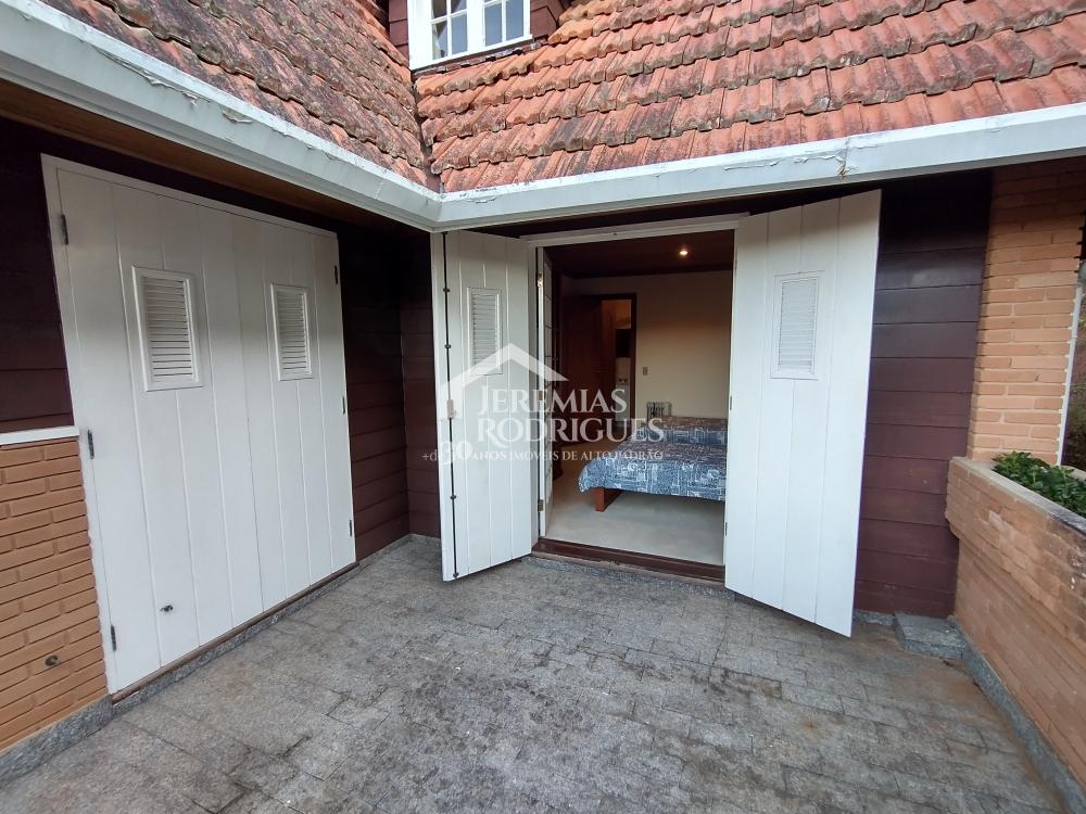Casa com 5 dormitórios, 437 m² - Condomínio Jardim Véu da Noiva - Campos do Jordão/SP