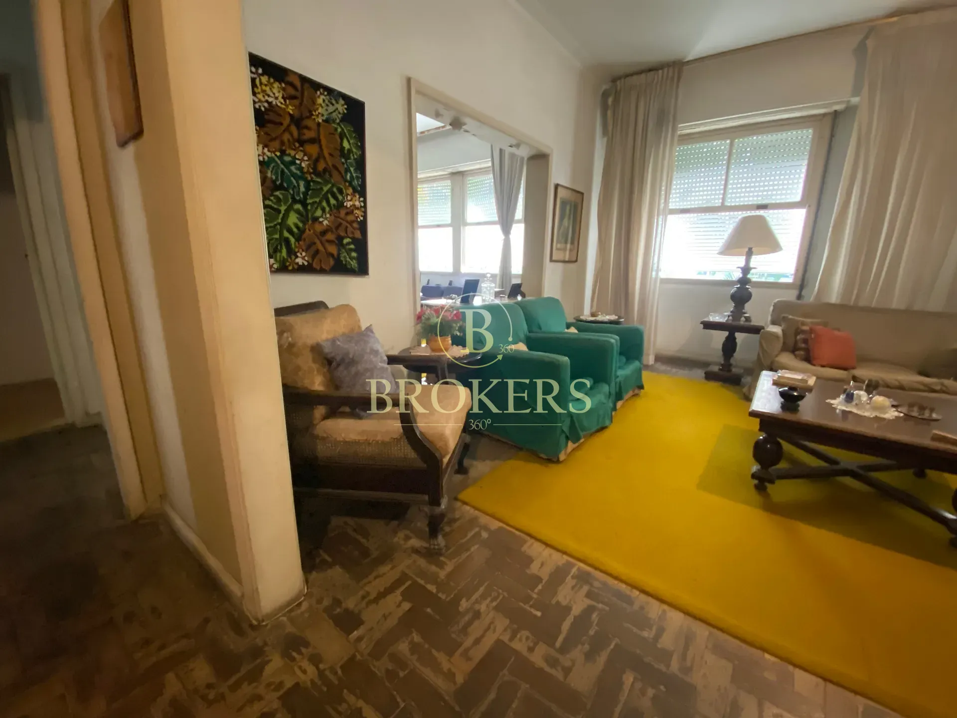 Imponente apartamento  com 240m², Sala em 2 ambientes, 4 quartos, localização estratégica a passos — foto 2