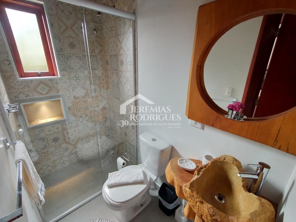 Casa com 4 suítes, 204 m² - Condomínio Jardim Véu da Noiva - Campos do Jordão/SP