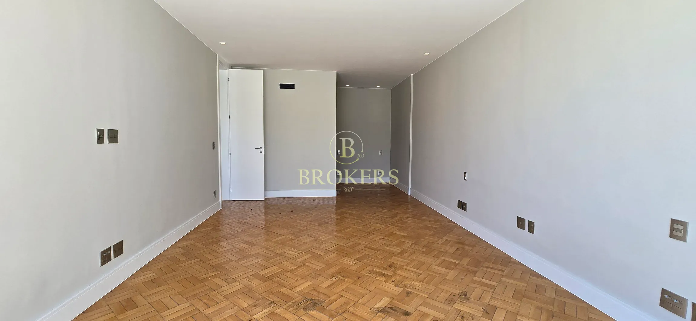 Cobertura linear, modernizada à venda no Leblon, São 460m², 4 suítes, vista indevassável para o Jar — foto 55