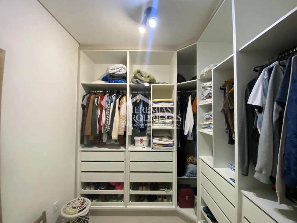 Casa com 3 dormitórios, 217 m² - Condomínio Ouro Ville - Taubaté/SP