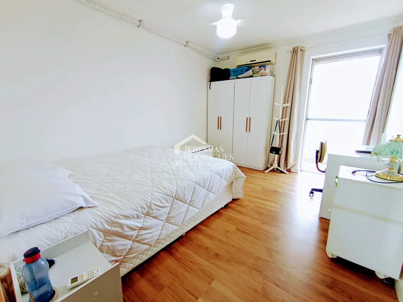 Apartamento à venda com 3 dormitórios, 149 m² - Condomínio Cabo São José em São Jose dos Campos/SP.