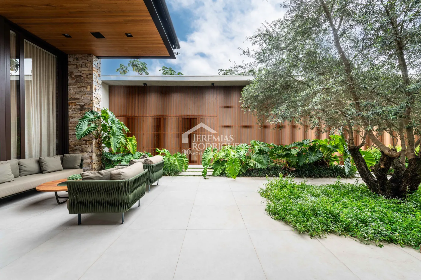 Casa para venda com 4 suítes no Condomínio Fazenda Dona Carolina em Itatiba/SP
