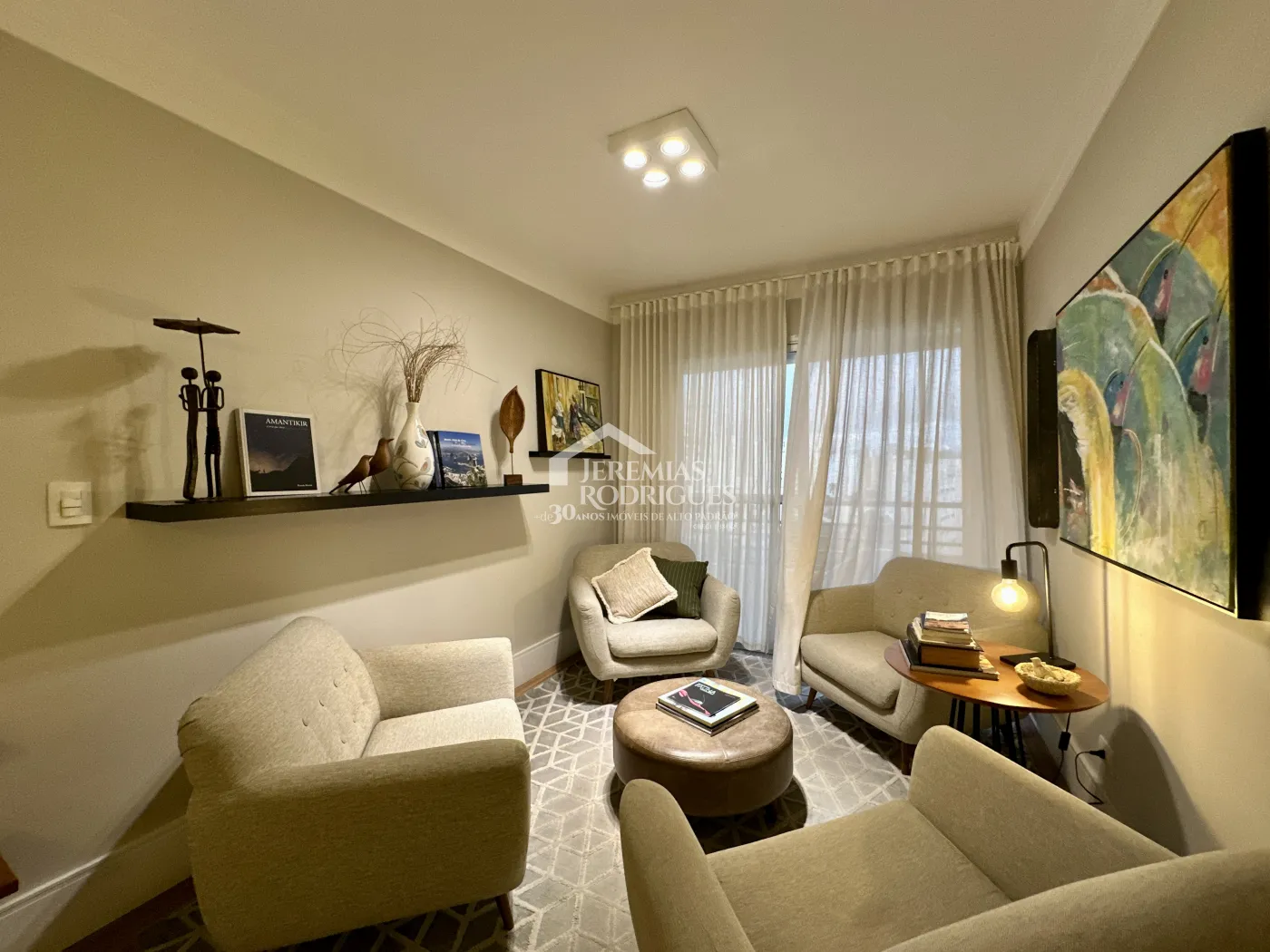 Apartamento com 2 dormitórios, 171 m² - Edifício Solar dos Juritis - Taubaté/SP.