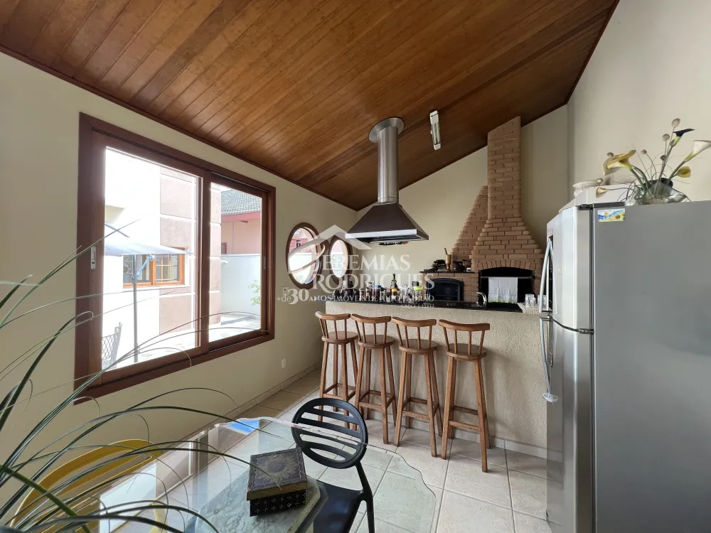 Casa com 3 quartos, 423 m² - Condomínio Taubaté Village - Taubaté/SP