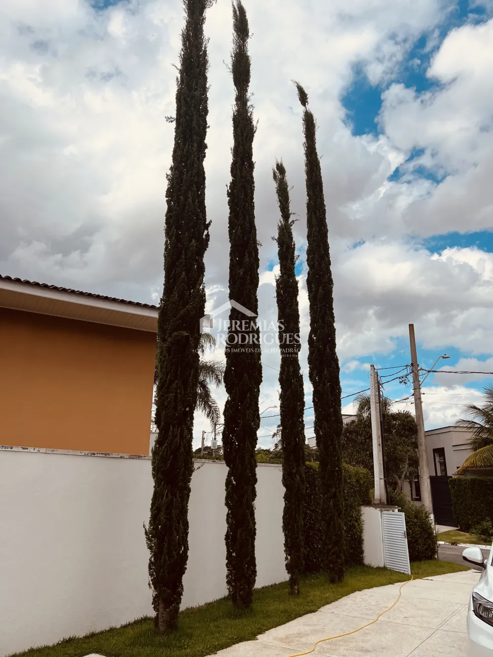 Casa com 6 quartos, 500 m² - Taubaté Village - Taubaté/SP