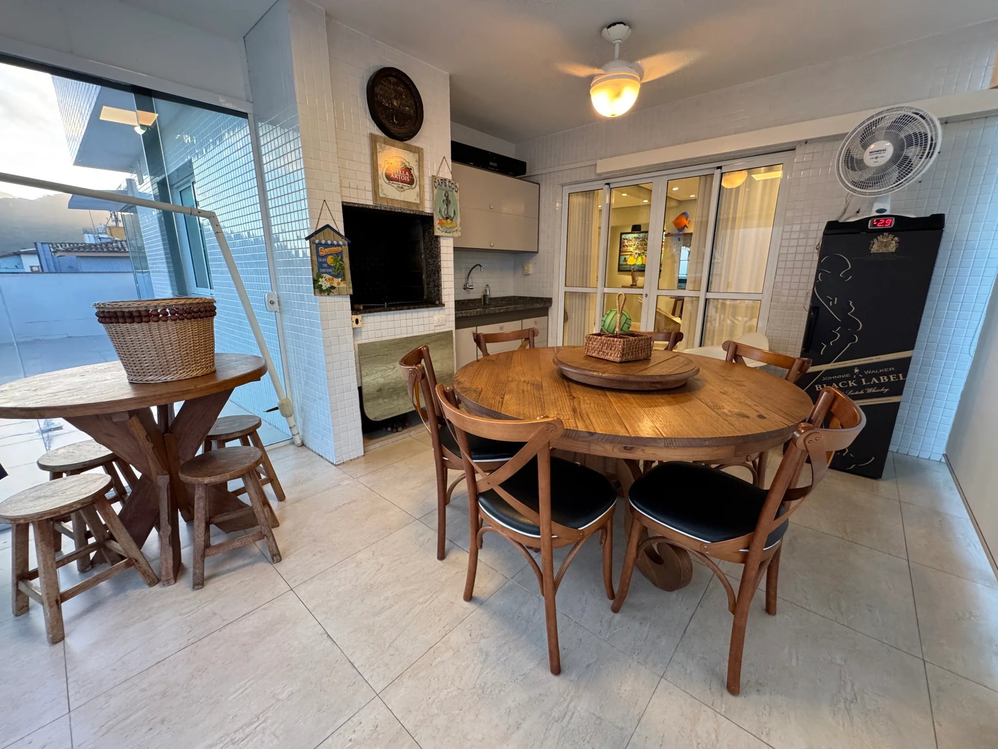 Cobertura à venda com 3 suítes no Condomínio Polignano A Maré em Ubatuba/SP.  