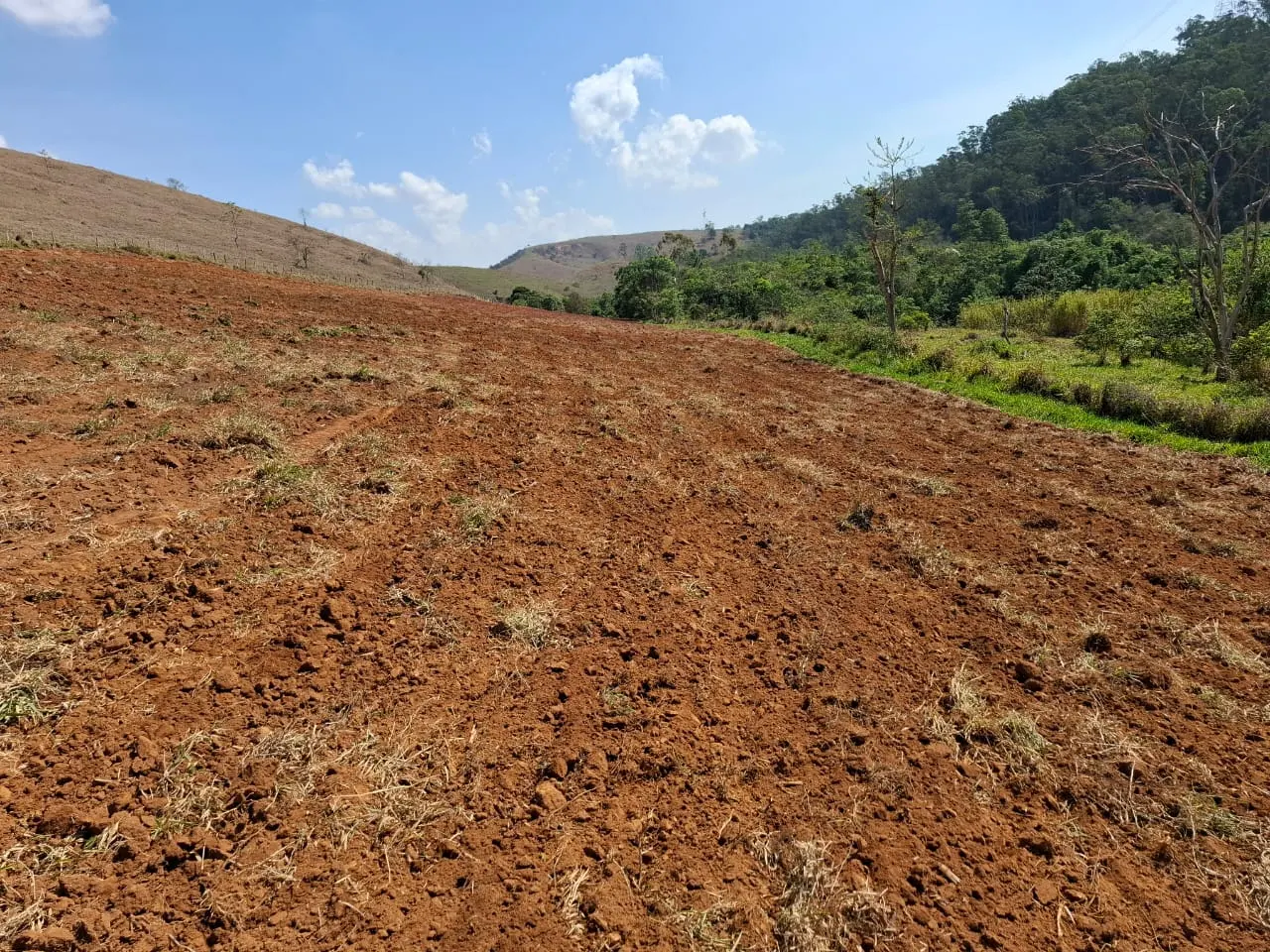 Fazenda à venda com 60 alqueires em Lorena/SP. 