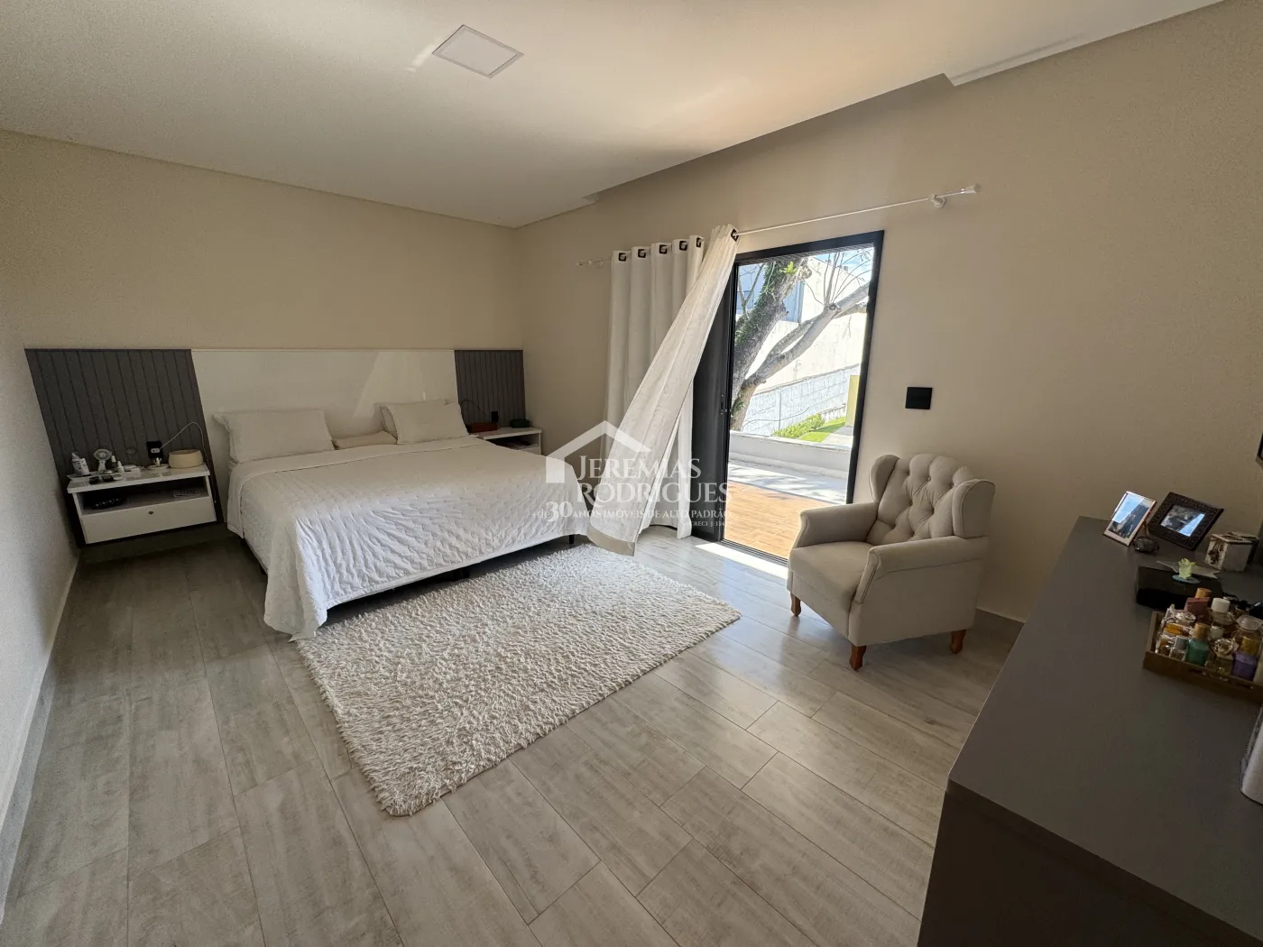 Casa à venda com 4 quartos no Condomínio Village Paineiras em Pindamonhangaba/SP