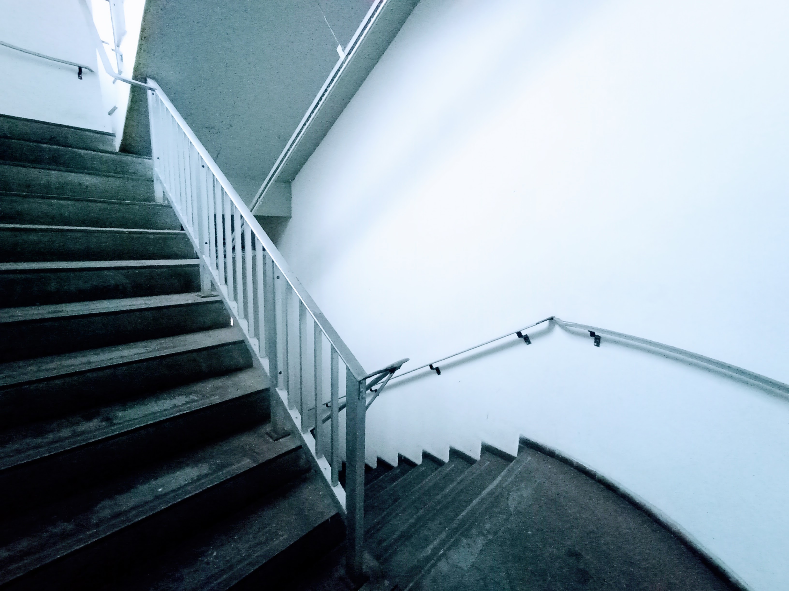 Prédio para venda e locação, 6.000 m² no bairro Jardim Independência em Taubaté/SP.