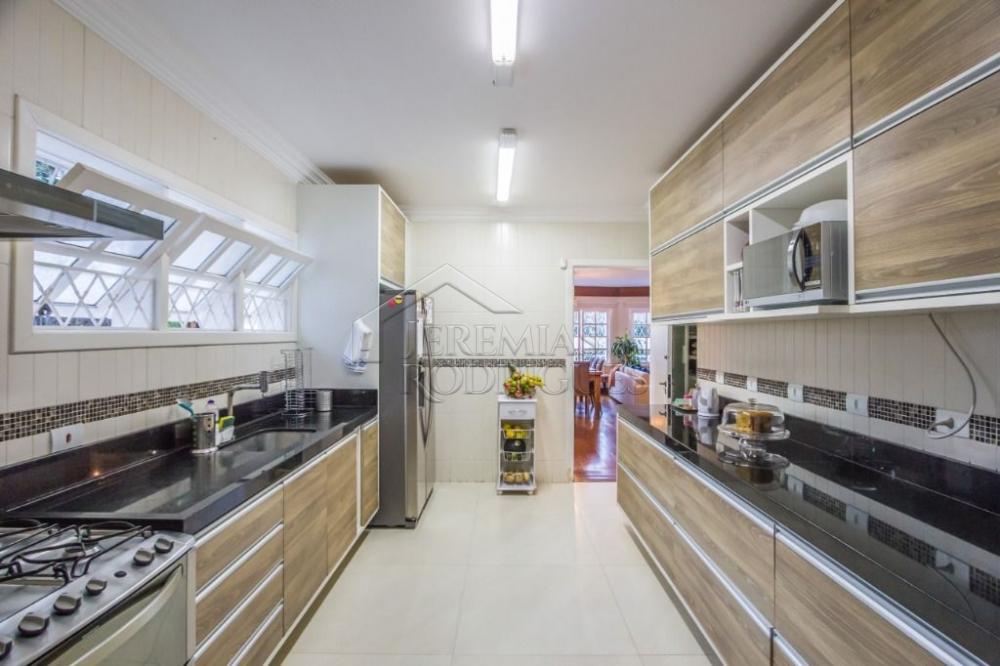 Casa à venda por R$ 3.200.000,00 - Campos do Jordão/SP