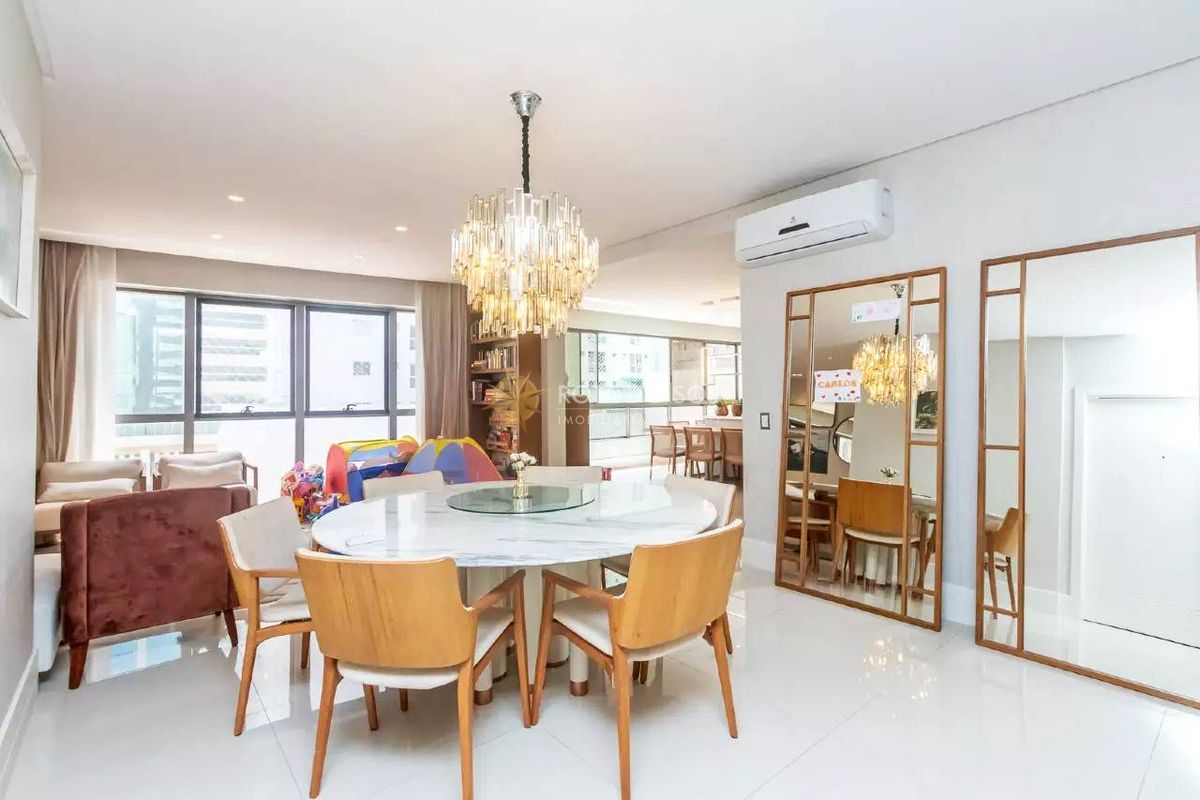 Milano Apartamento Quadra Mar 4 Suítes em Meia Praia Itapema — foto 1