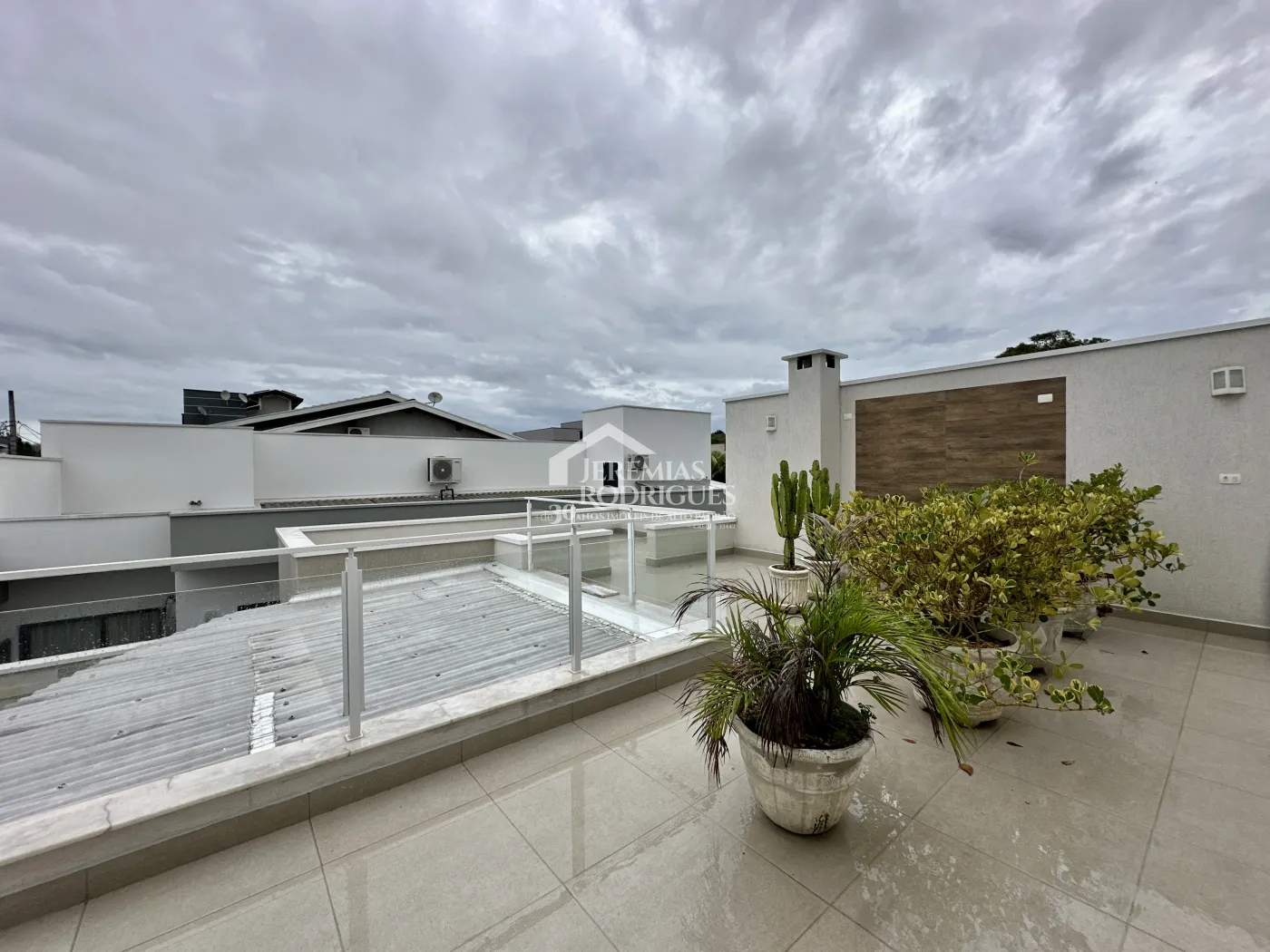 Casa com 3 dormitórios, 237 m² - Campos do Conde Chamboard - Tremembé/SP.
