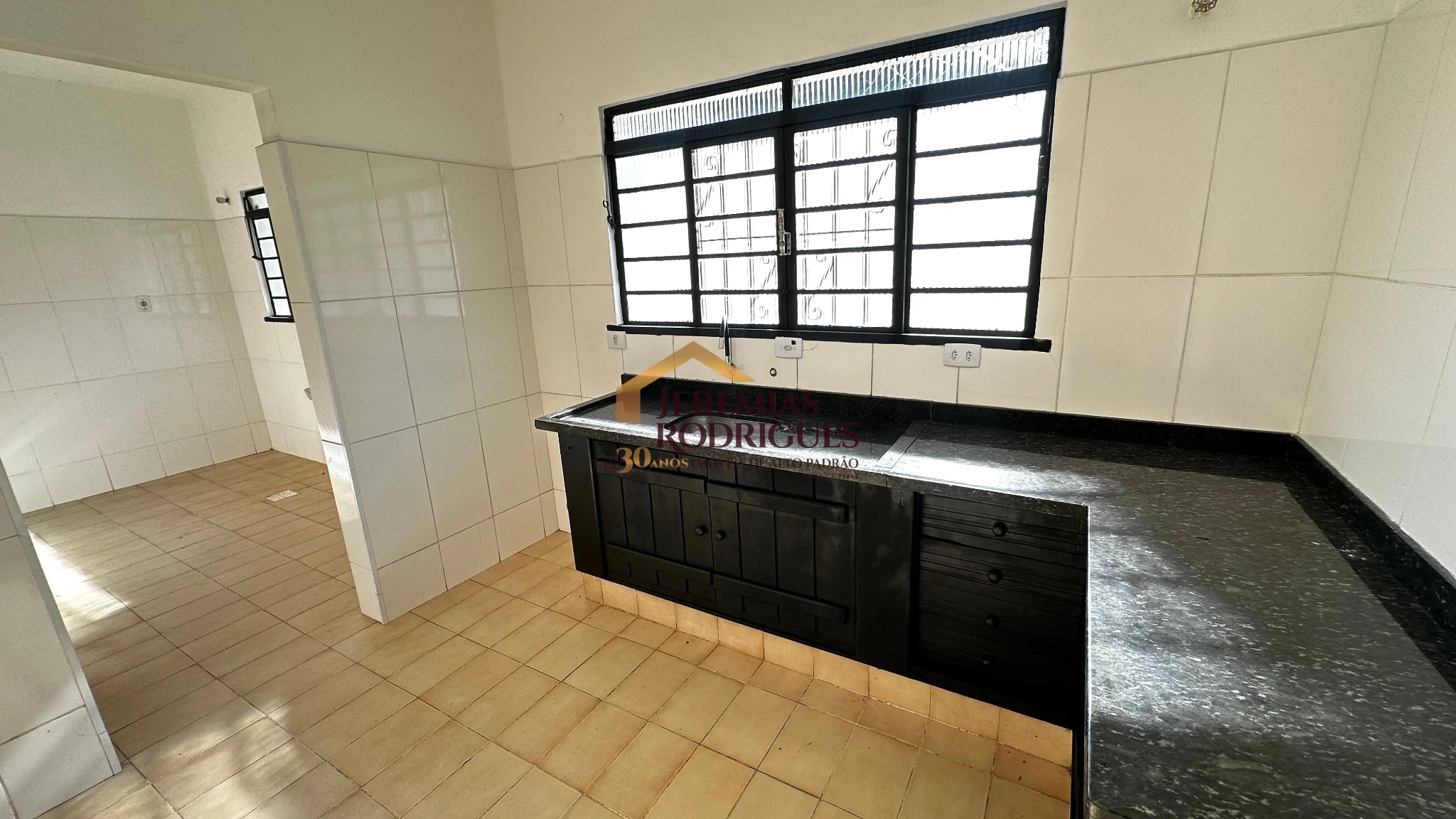 Casa para locação no centro em Pindamonhangaba/SP. - foto 14