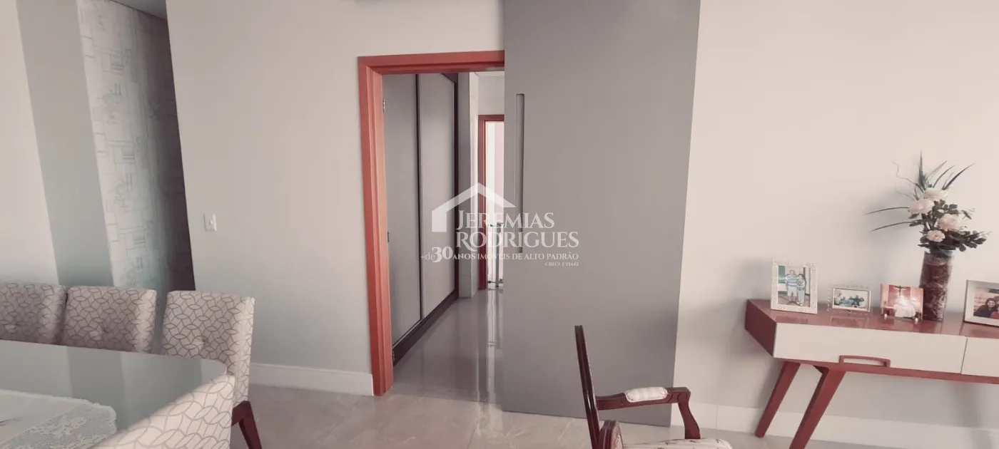 Apartamento à venda com 3 suítes, 155 m² no Condomínio Residencial Renaissance em Taubaté/SP.