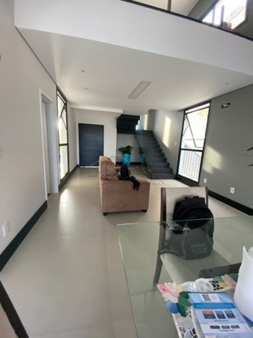 Casa à venda por R$ 1.850.000,00 - Taubaté/SP