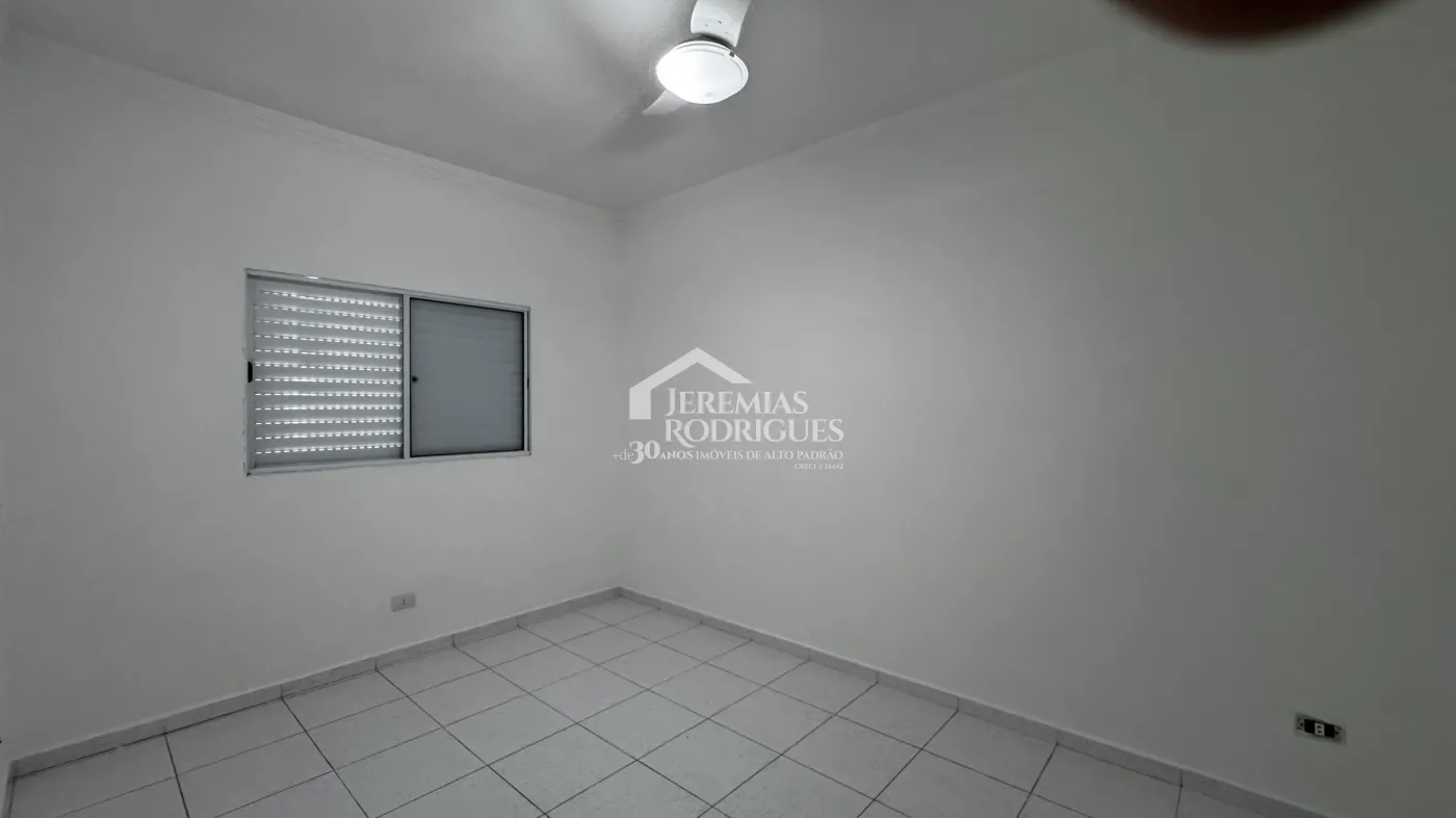 Casa com 3 dormitórios, 240 m², à venda por R$ 1.300.000- Nossa Senhora do Perpétuo Socorro - Pindamonhangaba/SP