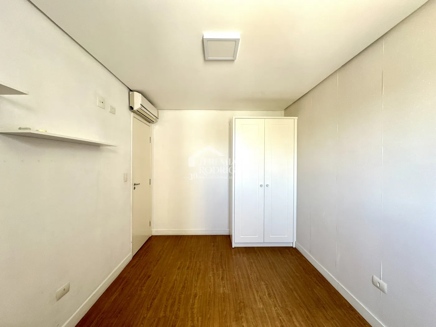 Apartamento com 3 dormitórios, 110 m² - Edifício Placere - Taubaté/SP