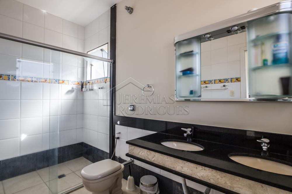 Casa para venda e locação  no Condomínio Taubaté Village em Taubaté/SP.