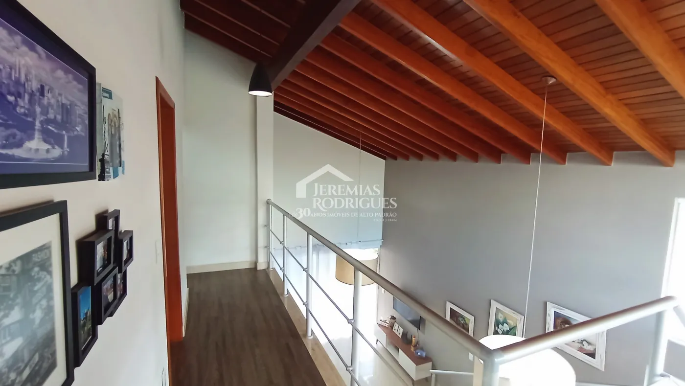 Casa à venda com 3 suítes no Condomínio Moema Ville em Pindamonhangaba/SP.