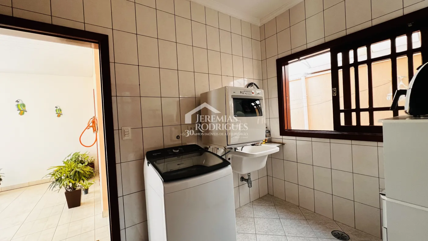 Casa com 3 dormitórios, 268 m² - Condomínio Taubaté Village - Taubaté/SP