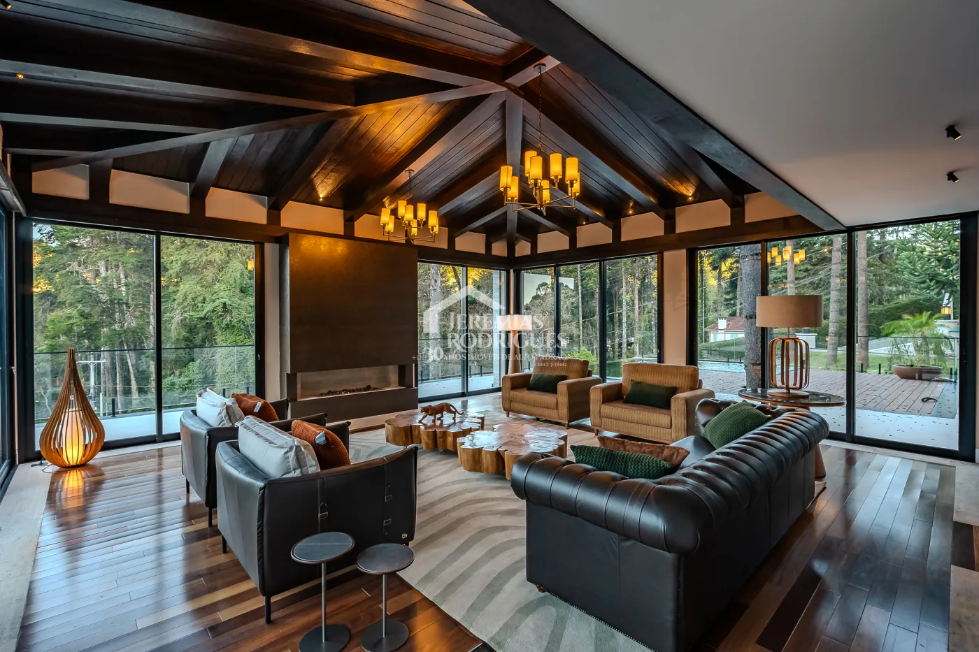 Casa de 2727 m² à venda por R$ 15.000.000,00 - Campos do Jordão/SP