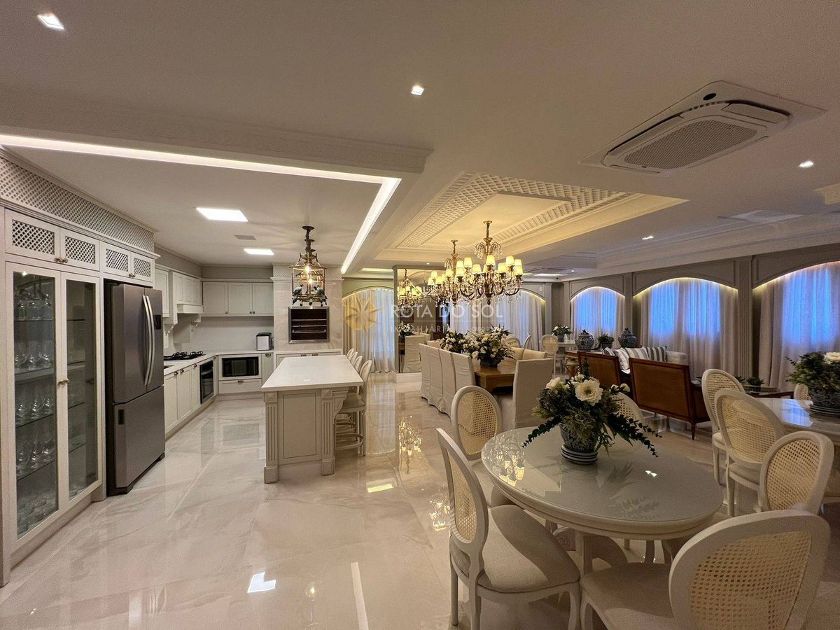 Belíssimo Apartamento 4 Suítes Quadra Mar Meia Praia Itapema SC