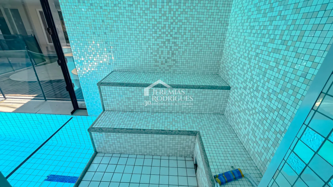 Casa à venda com 6 suítes - Condomínio Village Paineiras - Pindamonhangaba/SP