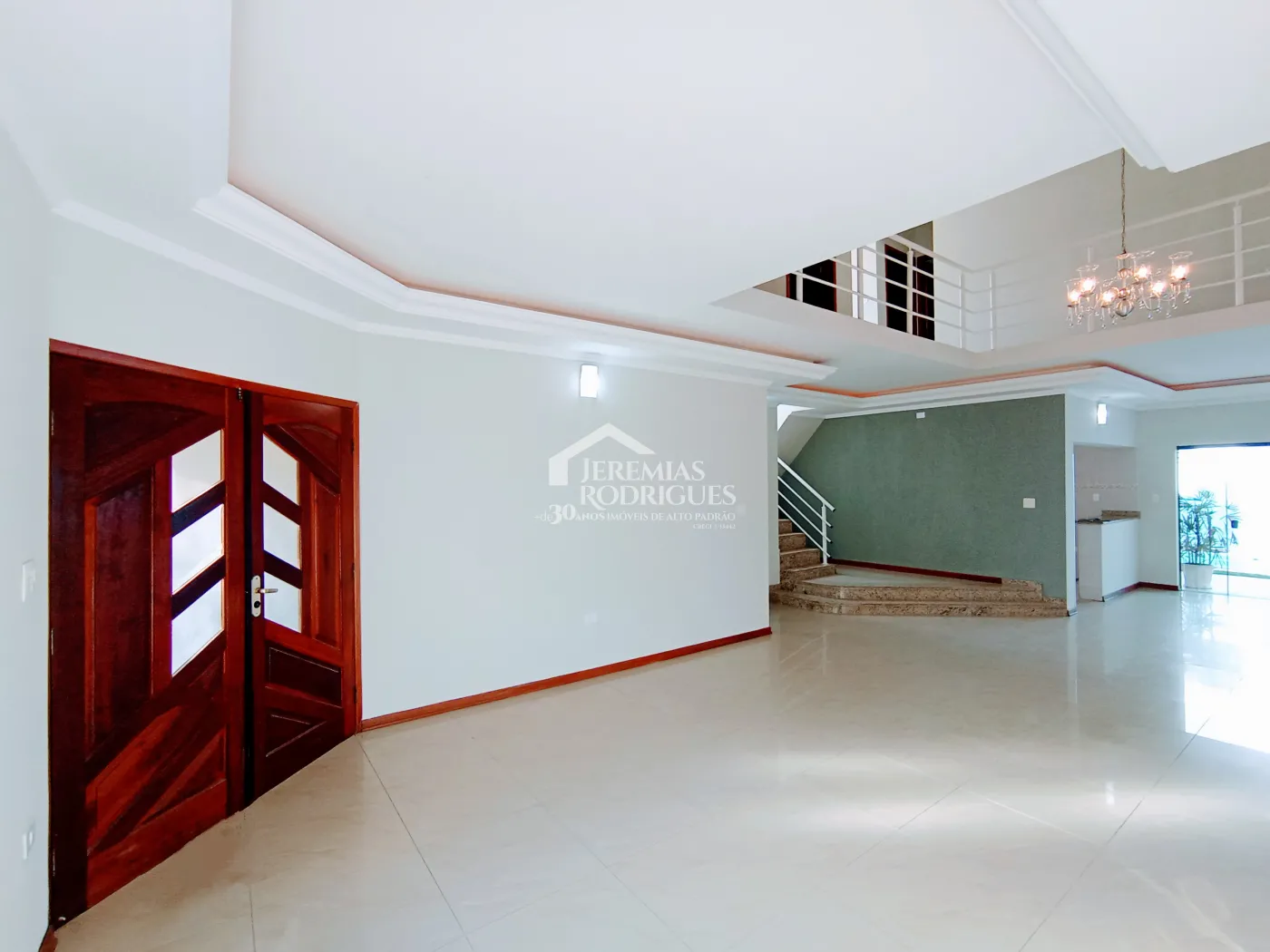 Casa para venda e locação com 4 dormitórios no Condomínio Campos do Conde I em Tremembé/SP