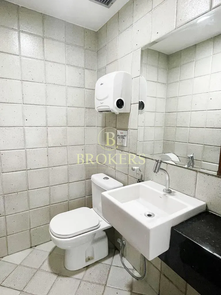Edifício de sede corporativa exclusiva no Humaitá em localização estratégica da Zona Sul
