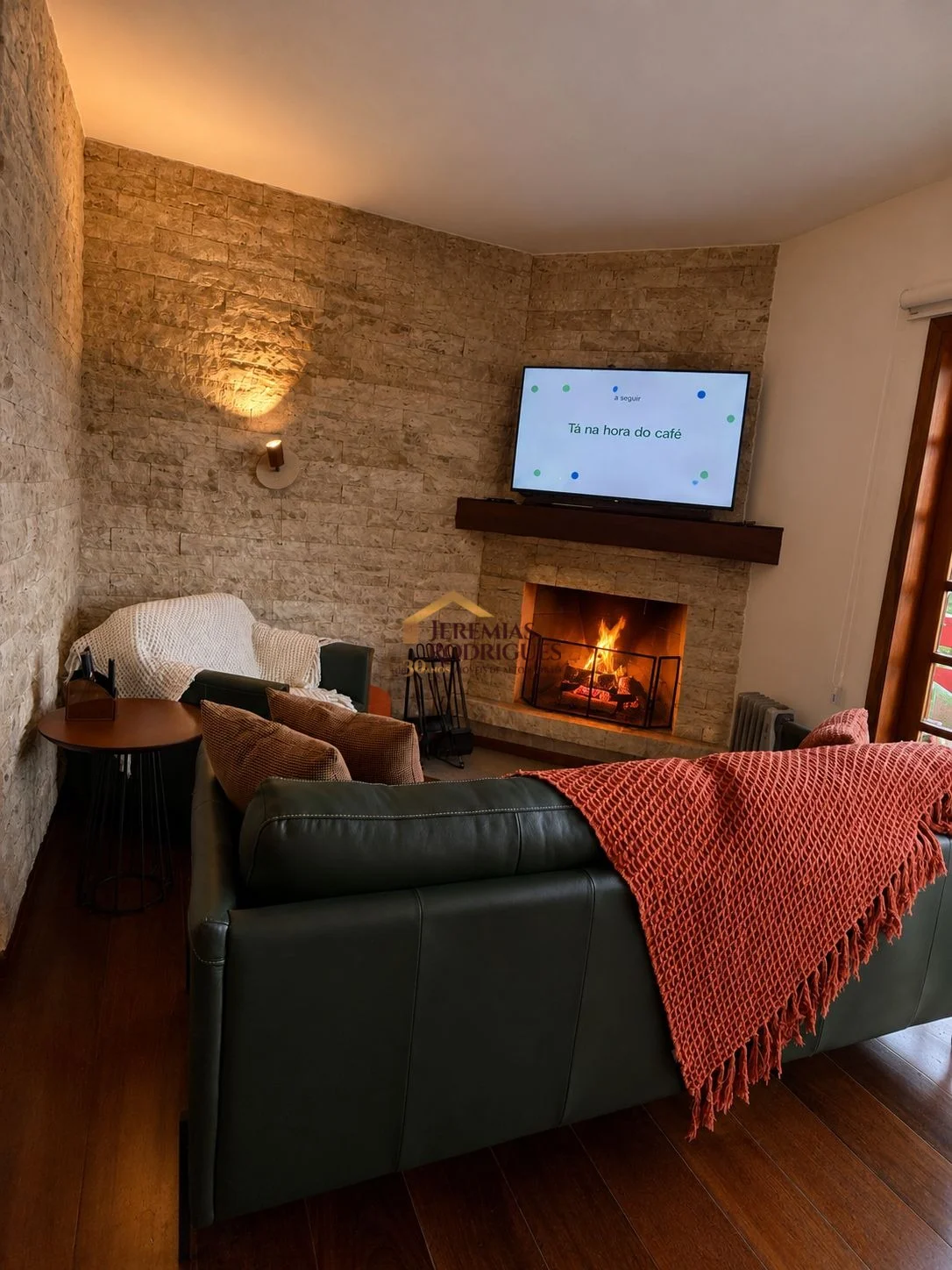Apartamento à venda no Condomínio Cortina D'Ampezzo em Campos do Jordão/SP. — foto 2