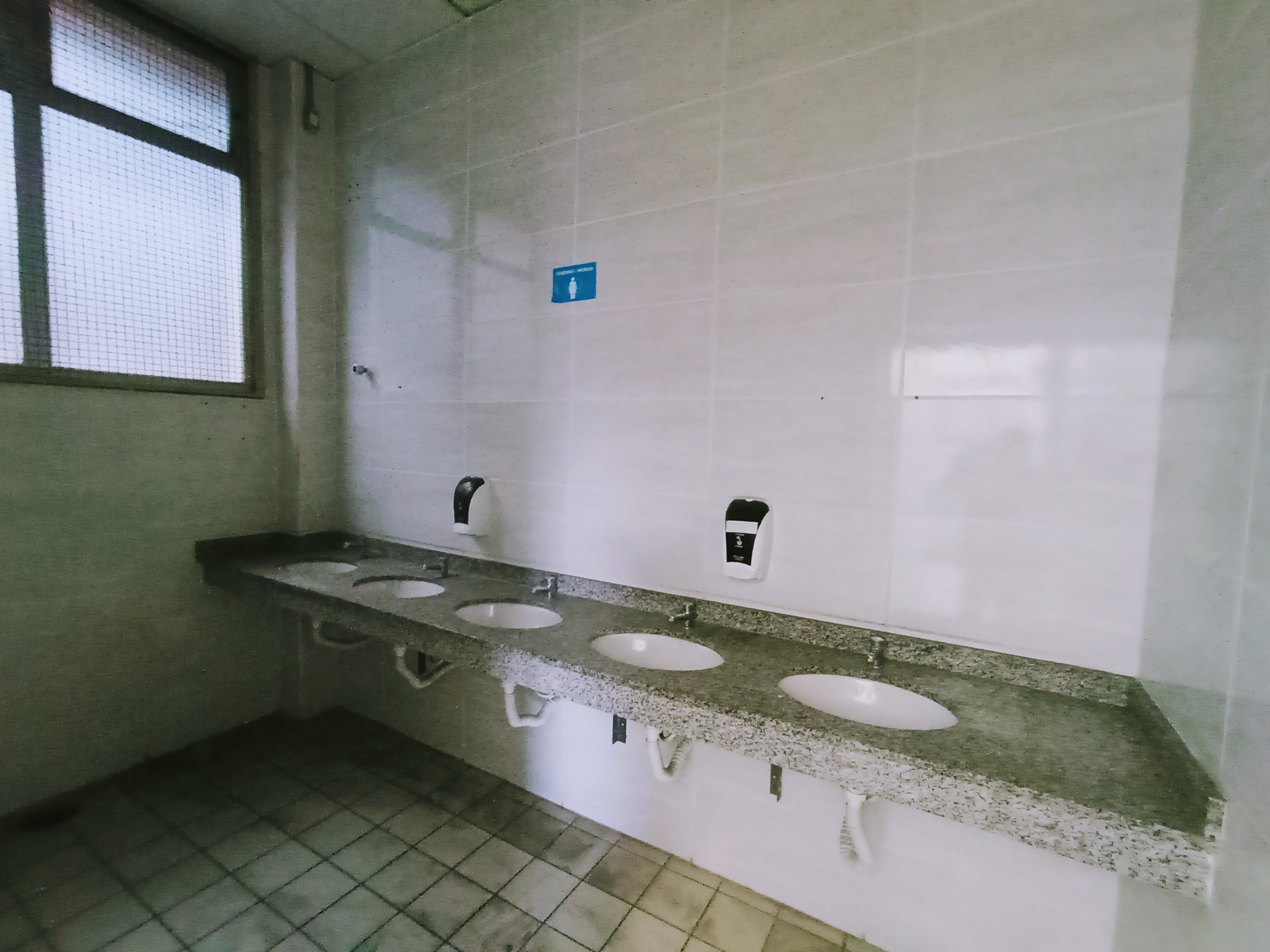 Prédio para venda e locação, 6.000 m² no bairro Jardim Independência em Taubaté/SP.