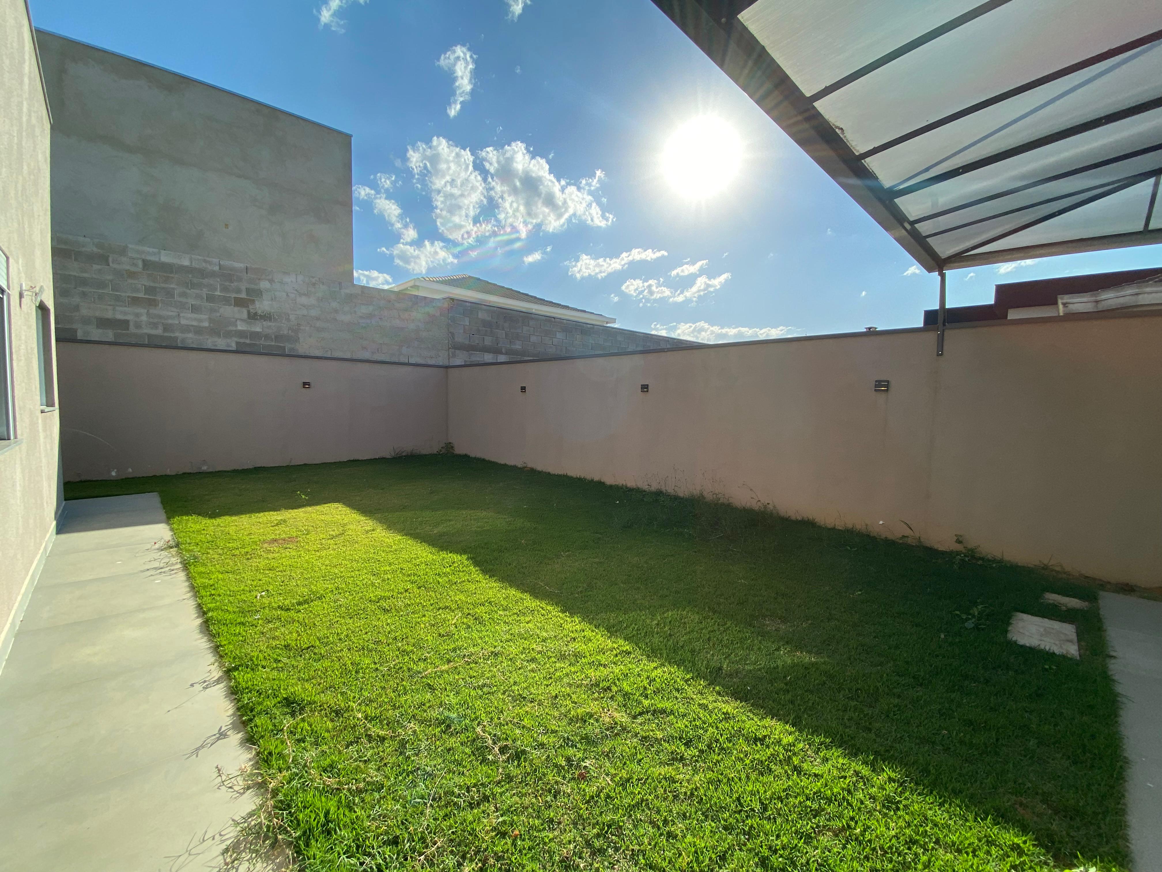 Casa para venda com 3 suítes no Condomínio Village Splendore em Pindamonhangaba/SP