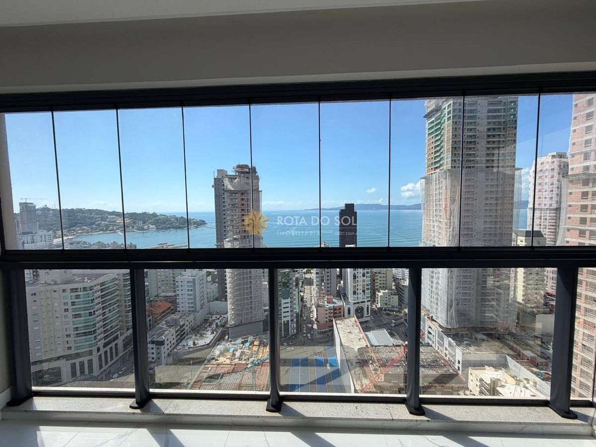 Grand Mirage Apartamento 3 Suítes Vista Mar no Centro de Itapema