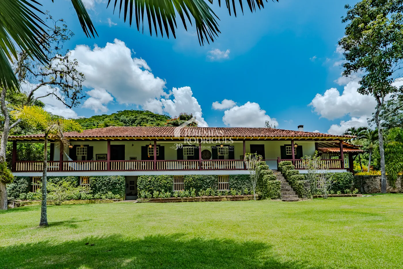 Fazenda à venda com 3.389.000,00 m² em Piraí/RJ.