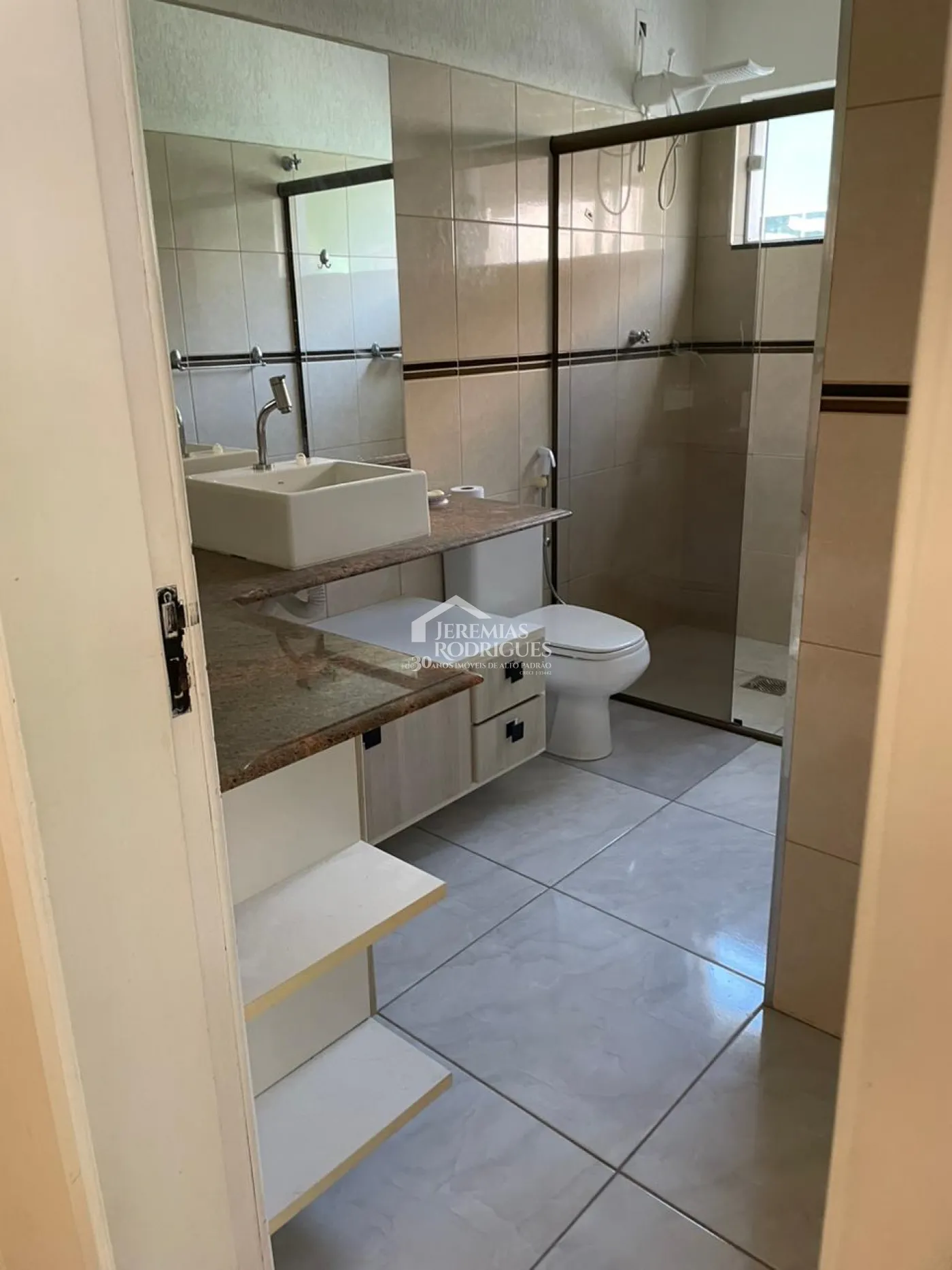 Casa com 3 dormitórios, 379 m² - Condomínio Real Ville - Pindamonhangaba/SP