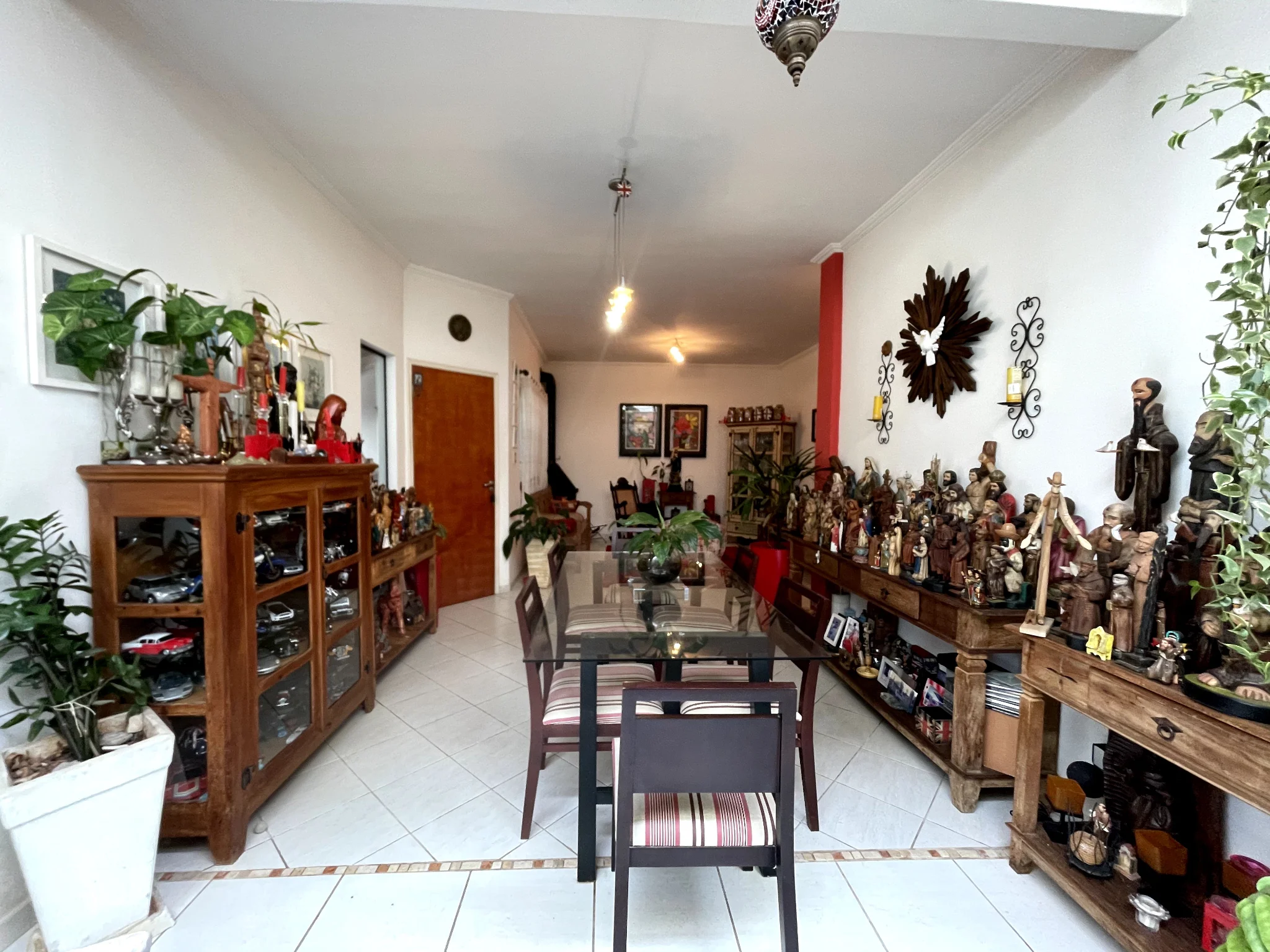 Casa á venda no Condomínio Campos do Conde I em Taubaté/SP