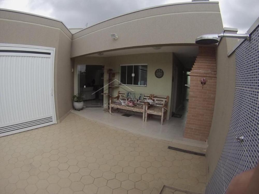 Casa à venda por R$ 720.000,00 - Taubaté/SP
