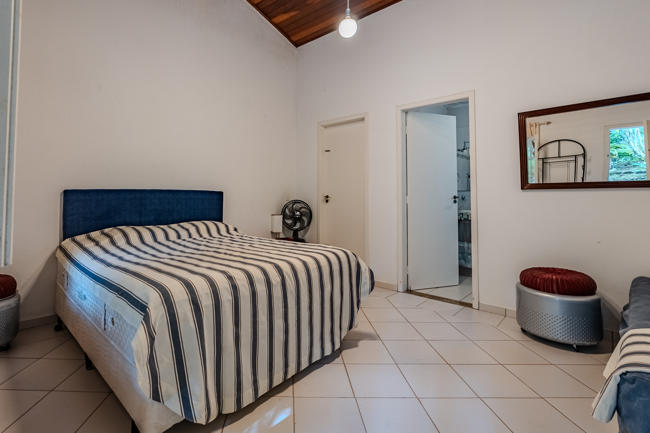 Sitio à venda com 9 dormitórios em São Luiz do Paraitinga/SP.