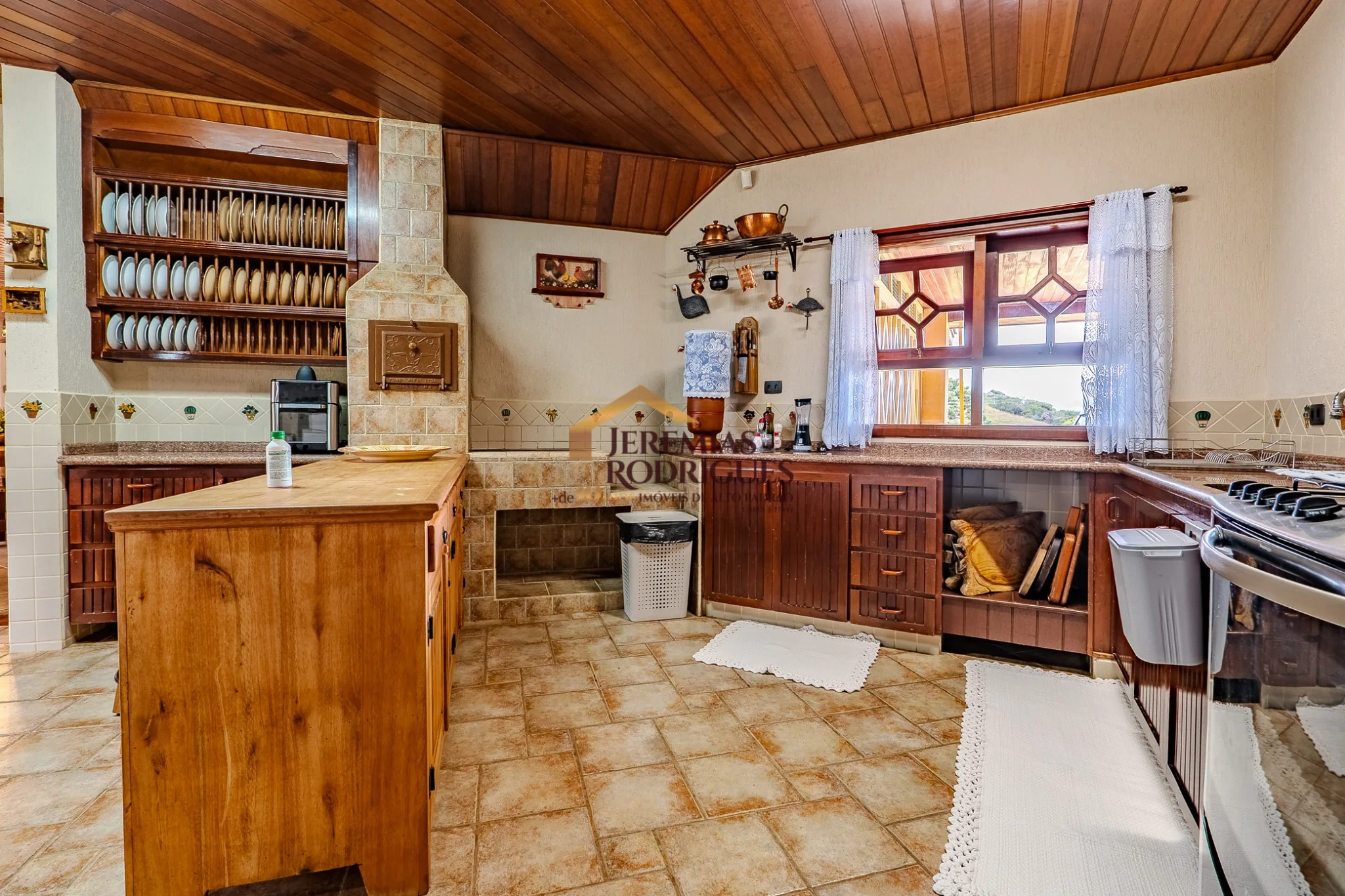 Casa à venda na Nova Capivari em Campos do Jordão/SP. — foto 29