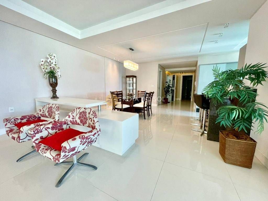 Beira Mar Apartamento Vista Mar 4 Suítes na Meia Praia — foto 8
